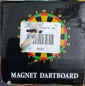Magnetic Dartboard Set