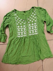 Vibrant Green Embroidered Kurta