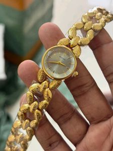 Elegant Gold Rolex Watch