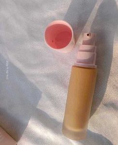 Kylie Cosmetics Power Plush Foundation