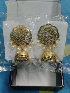 Elegant Zaveri Pearls Jhumki Earrings