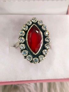 Elegant Red Stone Ring 925 silver