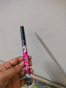 Eyeliner, Hair Band ,Face Roller
