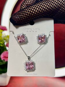 Elegant Pink Crystal Jewelry Set
