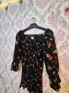 Chic Floral Print Off-Shoulder dress