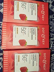 Dot & Key Strawberry Dew Tinted Sunscreen