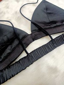 🖤Padded Black Bralette Top🖤