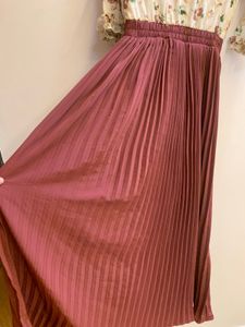 Floral Top Pleated Midi Dress
