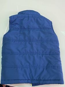 Half sleeve jacket
