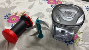 triple blade Manual Food Chopper