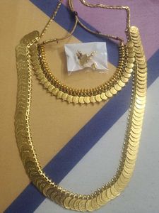 Elegant Gold Coin Necklace Set