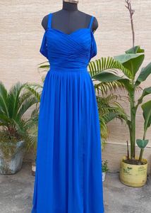 Elegant Royal Blue Off-Shoulder Gown🦋🎀