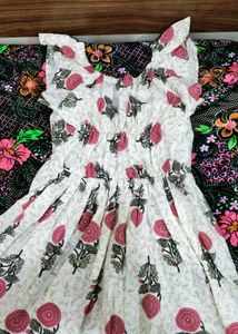 Beautiful Floral Print Ethnic Gown