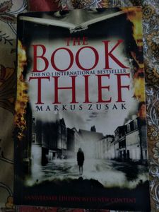 The Book Thief by Markus Zusak - Anniversary Editi