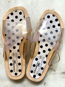 Cute Polka Dot Flat Sandals