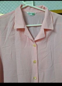Cute Pink Gingham Button-Up Shirt