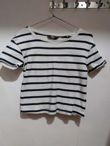 Classic Striped Cropped T-Shirt