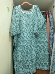 Blue Floral suite 3xl
