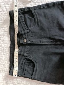 Black Skinny Jeans