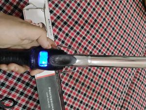 Win Honors Hair Curler