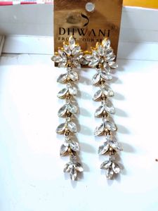 Elegant Crystal Drop Earrings