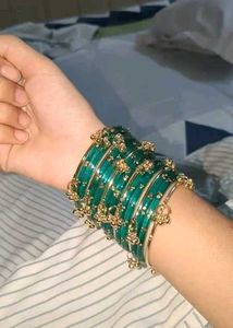 Stunning Emerald Green & Gold Bangles