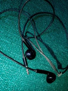 Wired Earbuds
