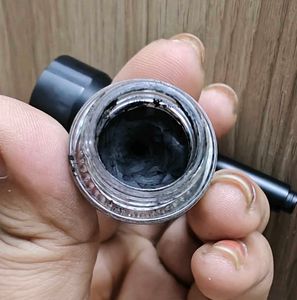 SUGAR Eyeliner - Intense Black