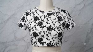 Black Floral Crop Top
