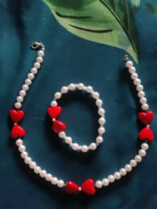 Pearl and Heart Necklace Bracelet Set