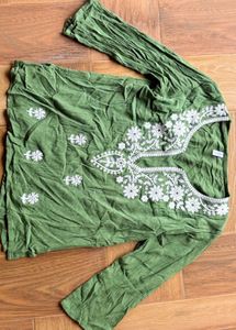 Embroidered Green Kurta