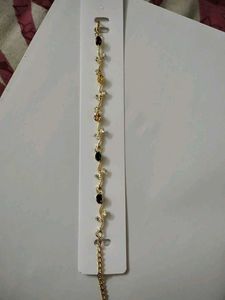 223.Multicolored Tulip Bracelet