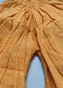 Girl Dhoti crotoptop Set
