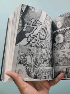 Berserk Deluxe Edition Volume 3