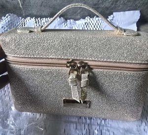 M.A.C. Festive vanity Bag come handbag