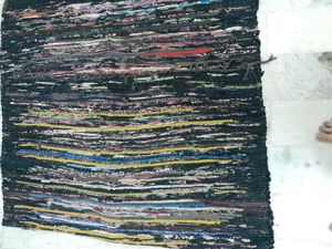 Woven floor mat