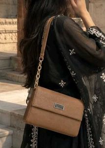 Stylish Brown Shoulder Bag🌸🎀🤌🏻