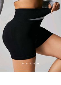 Savana High-Rise Colour Block Gym Shorts
