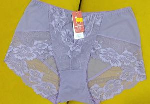 2011 -- delicate Lace Trim panty
