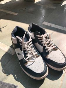 Sparx Sneakers