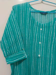 Teal &amp; White Striped Cotton Kurta