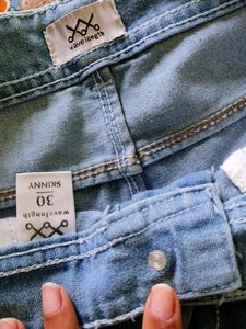 Skinny Ripped Jeans