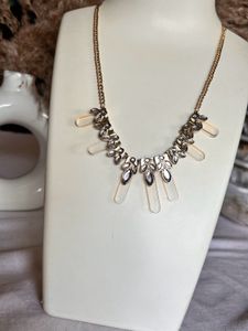 Newyork&amp;Co Floral Stone Neckpiece