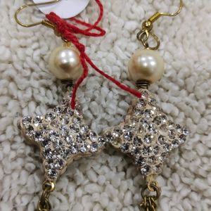 Long earings