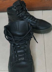 Black Leather Boots