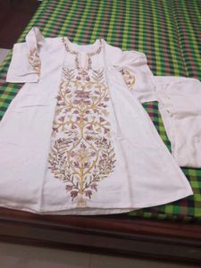 Selling Woollen Salwar Kameez Set In ₹150