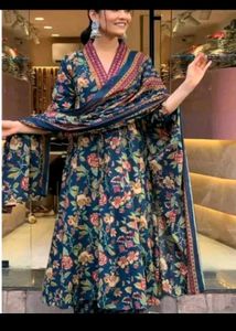 Beautiful Blue Floral Kurta Set