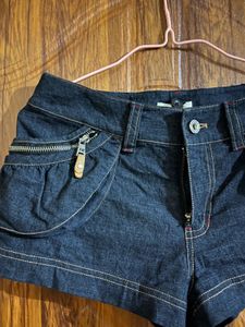 Women's Y2K Denim Shorts with Zippers