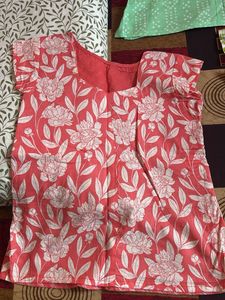 combo for 3 new short tops