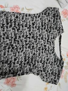 4 black and white tops